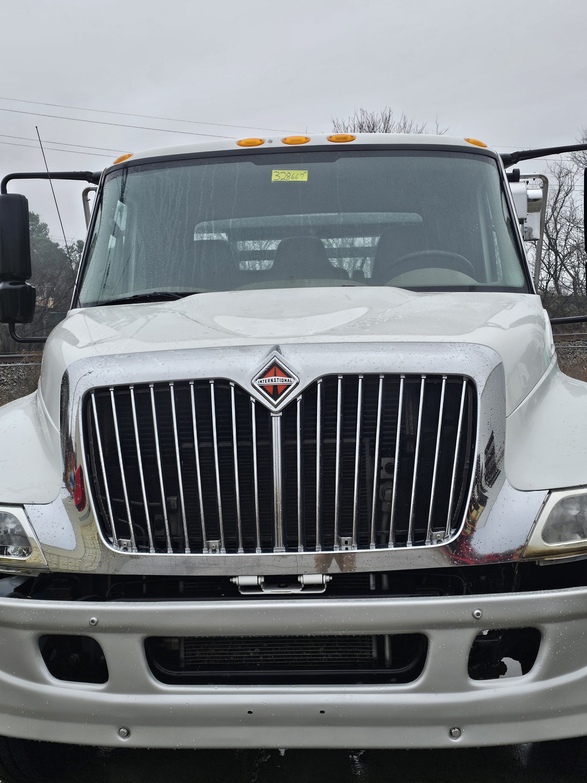 2019 INTERNATIONAL 4300 2019 INTERNATIONAL 4300 - image 3 of 6