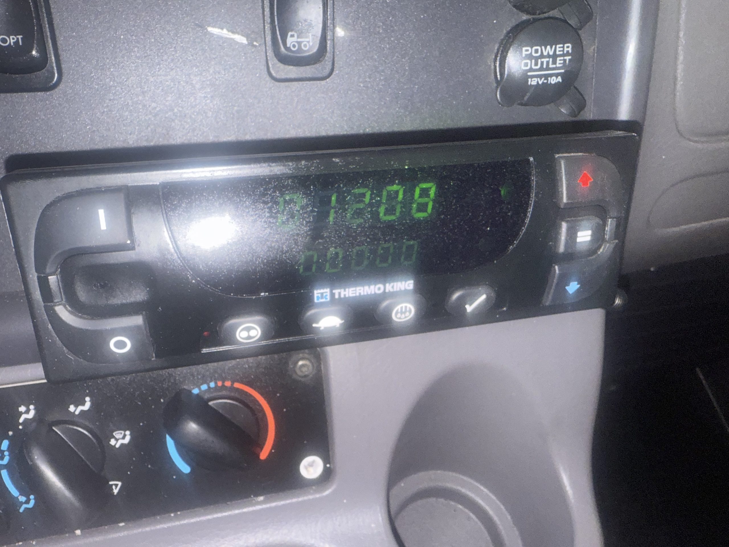 T580 Thermoking w/Elec Standby only 1200 hours T580 Thermoking w/Elec Standby only 1200 hours - image 3 of 6